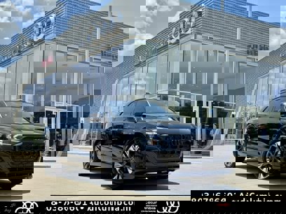 New 2025 Audi Q8 Prestige
