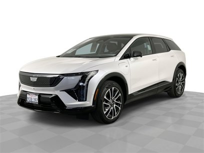 Used 2025 Cadillac Optiq Sport 1