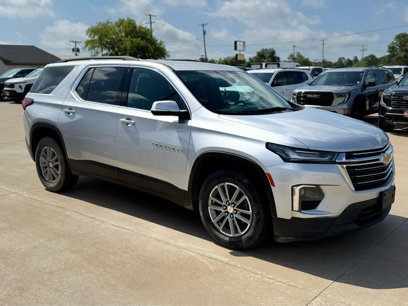 Used 2022 Chevrolet Traverse LT