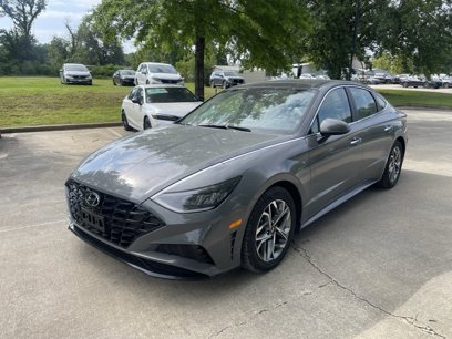 Used 2022 Hyundai Sonata SEL w/ Convenience Package
