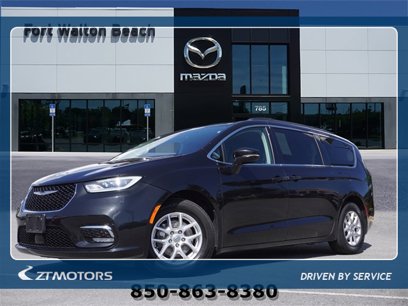 Used 2022 Chrysler Pacifica Touring-L