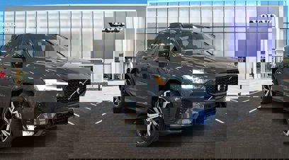 New 2025 Volvo XC60 B5 Ultra w/ Protection Package Premier