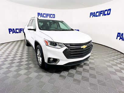 Used 2021 Chevrolet Traverse LT