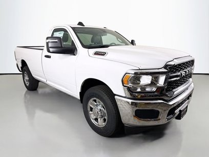 New 2024 RAM 2500 Tradesman w/ Chrome Appearance Group