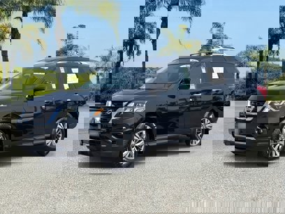 Used 2020 Nissan Pathfinder SV