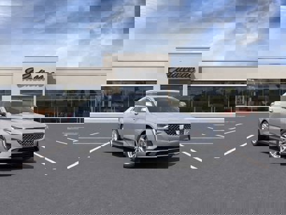 New 2025 Cadillac CT4 Luxury