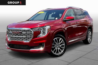 Used 2022 GMC Terrain Denali w/ Denali Premium Package
