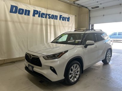 Used 2024 Toyota Highlander Platinum