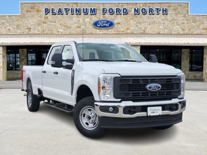 New 2025 Ford F250 Lariat w/ FX4 Off-Road Package