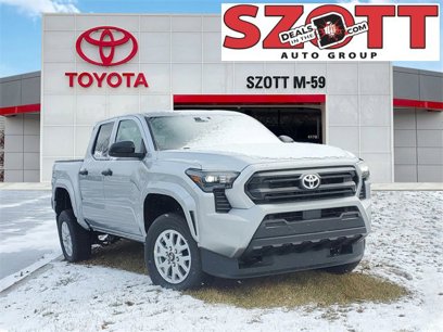 New 2024 Toyota Tacoma SR
