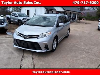 Used 2020 Toyota Sienna LE