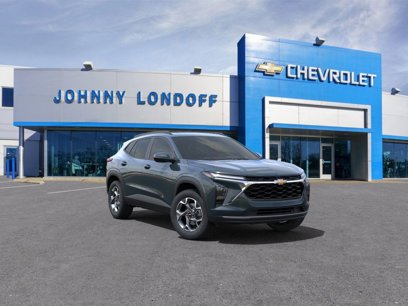 New 2025 Chevrolet Trax LT w/ Sunroof Package