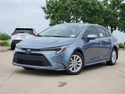 New 2025 Toyota Corolla XLE