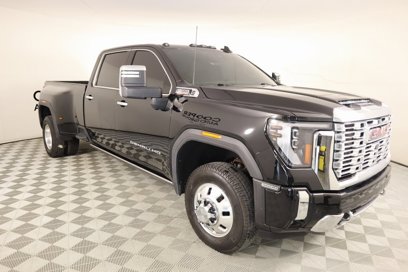 Used 2025 GMC Sierra 3500 Denali w/ Denali Reserve Package