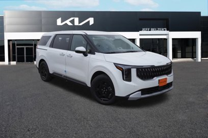 New 2025 Kia Carnival