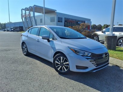 New 2025 Nissan Versa SV w/ Trunk Package