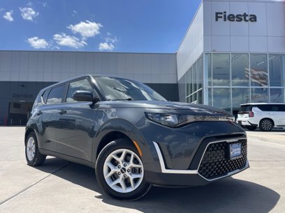 Used 2023 Kia Soul LX w/ LX Technology Package
