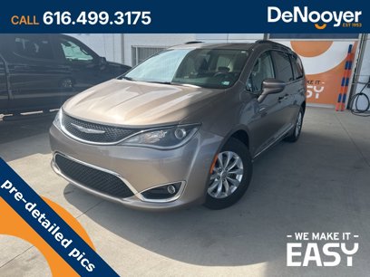 Used 2017 Chrysler Pacifica Touring-L