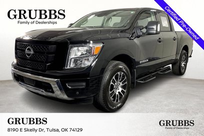 Used 2024 Nissan Titan SV w/ SV Convenience Package