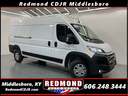New 2025 RAM ProMaster 2500 w/ Quick Order Package 22G SLT