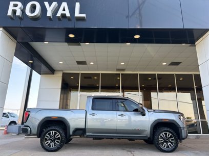Used 2025 GMC Sierra 2500 AT4 w/ AT4 Premium Plus Package