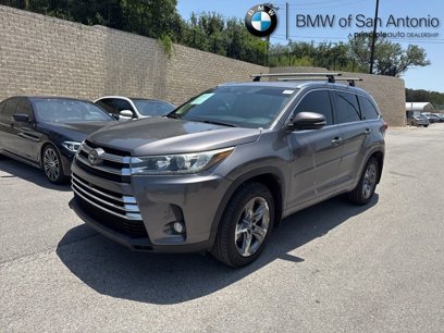 Used 2018 Toyota Highlander Limited Platinum