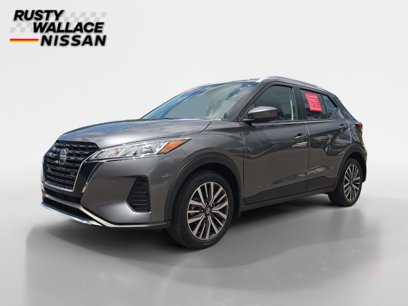 Certified 2021 Nissan Kicks SV