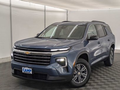 New 2025 Chevrolet Traverse LT