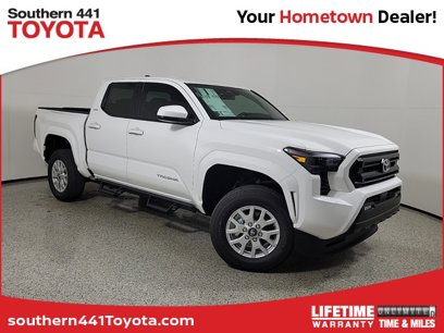 New 2024 Toyota Tacoma SR5