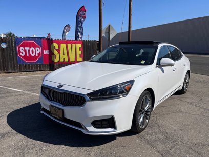 Used 2017 Kia Cadenza Limited