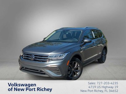 Certified 2022 Volkswagen Tiguan SE w/ Panoramic Sunroof Package