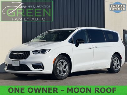 Used 2024 Chrysler Pacifica Limited