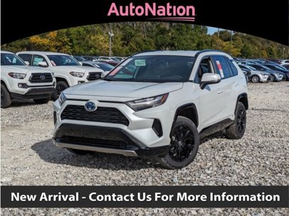 Used 2024 Toyota RAV4 SE