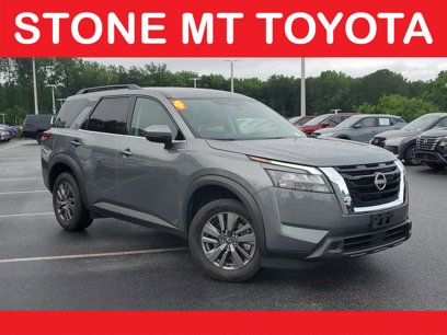 Used 2024 Nissan Pathfinder SV