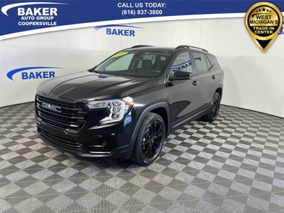 Used 2022 GMC Terrain SLE w/ Driver Convenience Package
