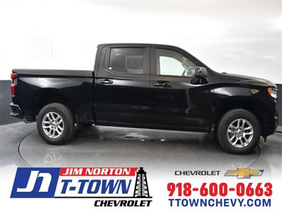 New 2025 Chevrolet Silverado 1500 RST w/ LPO, Dark Essentials Package