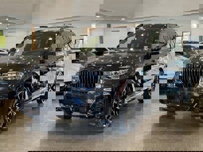 Used 2022 BMW X7 xDrive40i w/ M Sport Package