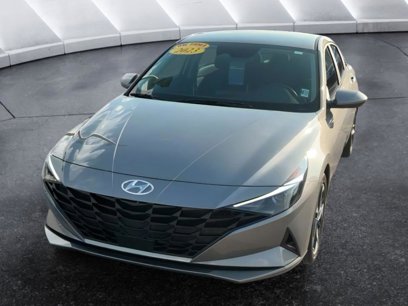 Certified 2023 Hyundai Elantra SEL w/ Convenience Package