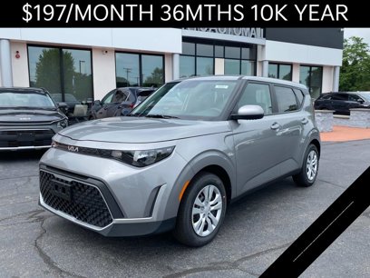New 2025 Kia Soul LX