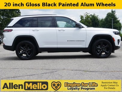 Used 2024 Jeep Grand Cherokee Altitude