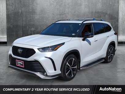 Certified 2022 Toyota Highlander XSE