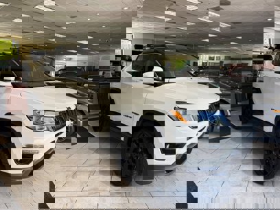 Used 2018 Jeep Compass Limited w/ Navigation Group