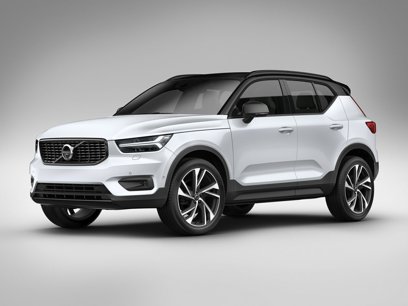 Used 2022 Volvo XC40 T5 R-Design
