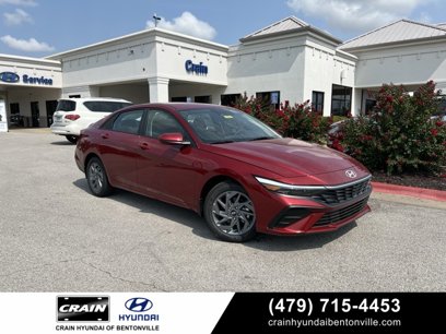 New 2024 Hyundai Elantra SEL