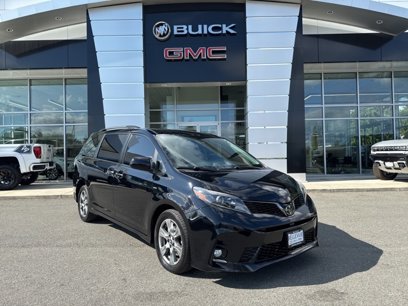 Used 2019 Toyota Sienna SE