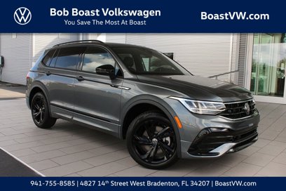 Certified 2024 Volkswagen Tiguan SE R-Line