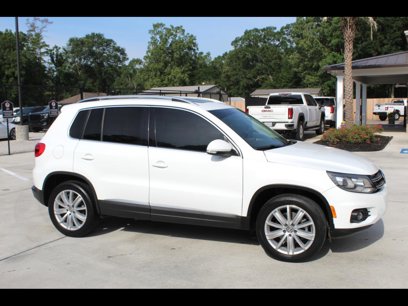 Used 2016 Volkswagen Tiguan SE