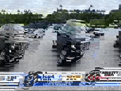 New 2024 GMC Acadia Denali w/ LPO, Floor Liner Package