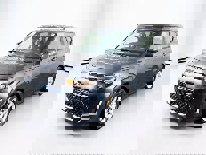 New 2025 Kia Soul LX
