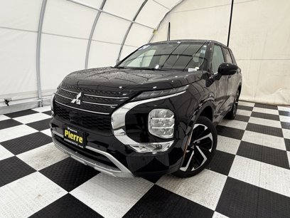 Used 2024 Mitsubishi Outlander SE